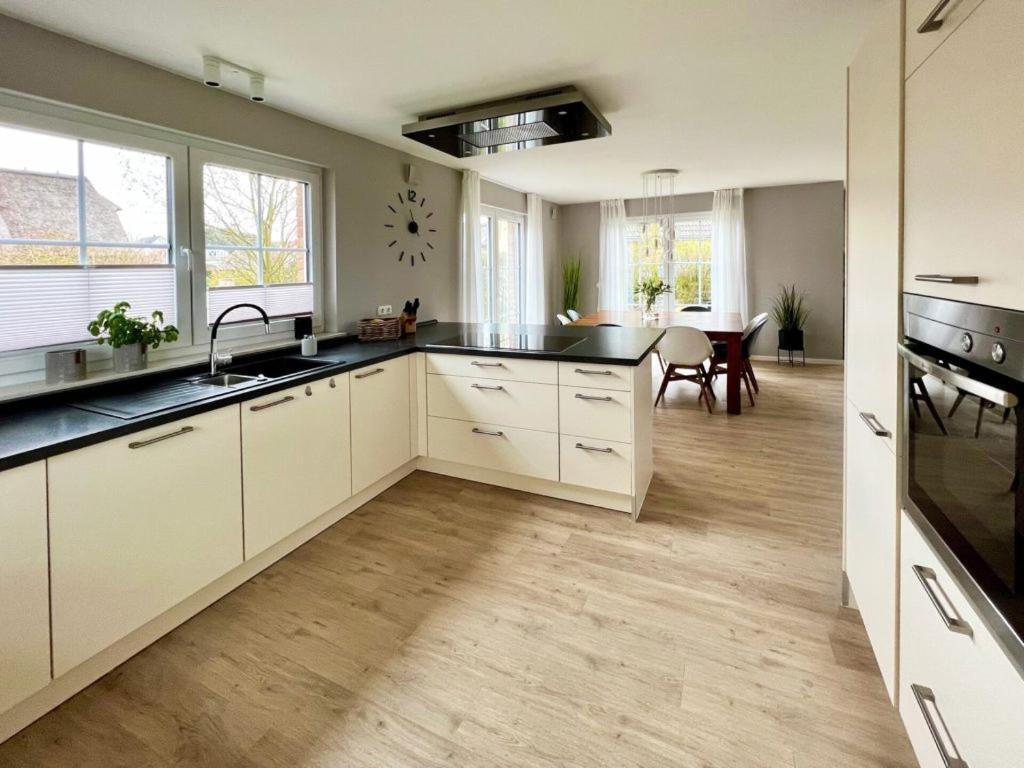 "Sonnenliebe" Ferienhaus Groß Schwansee Buitenkant foto